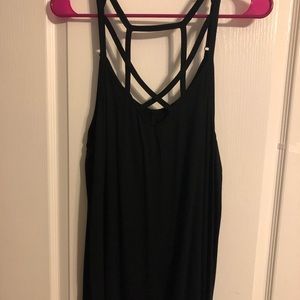 Black criss cross top.